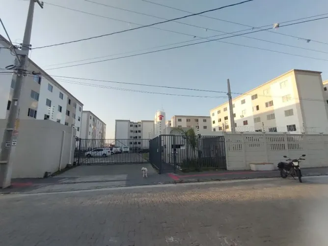Apartamento em Curió, Fortaleza: 48m², 2 dormitórios e 1 banheiro para locação por R$ 900.