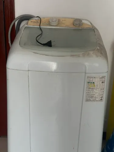 Maquina de lavar usada