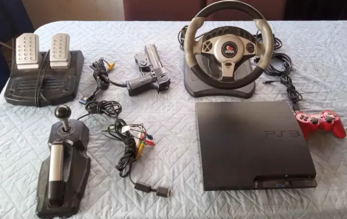 PLAYSTATION 3 FUNCIONANDO PERFEITAMENTE - LER A DESCRIÇÃO