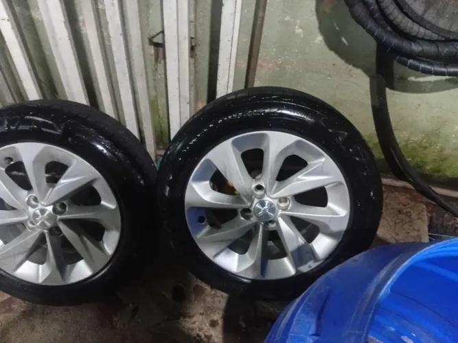 Rodas do chevrolet onix