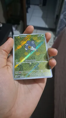 Nymble / Carta pokemon