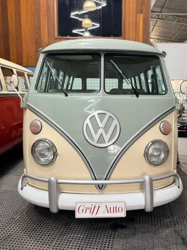 Volkswagen Kombi Furgão 1975