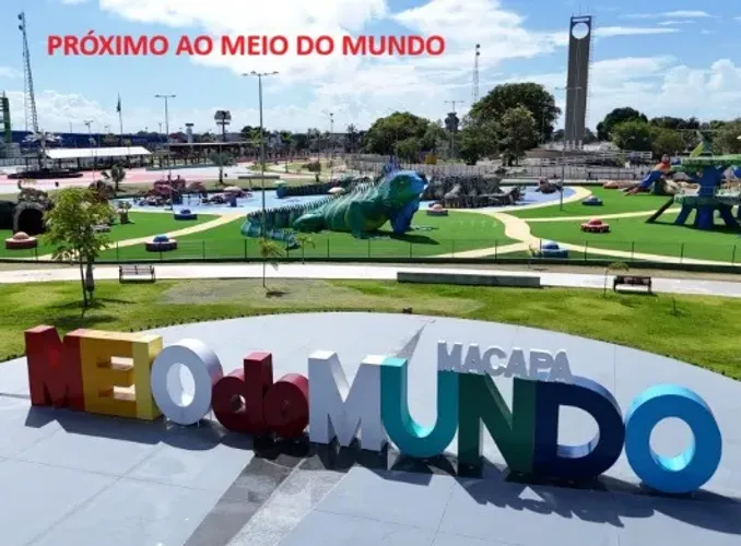 Casa próxima ao Sambódromo com Piscina, 3 Suítes e 2 vagas de garagem - Titulada