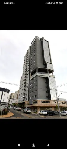 Aluga-se Studio, sem fiador e sem calção, valor 2 mil reais, incluso condomínio.