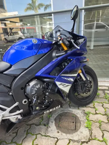 YZF - R1 pra sair
