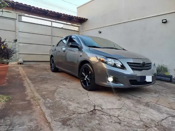 Toyota Corolla GLI 1.8 Flex 16V Aut. 2011