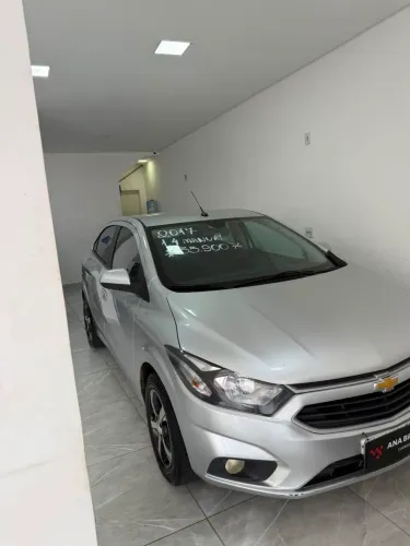 Chevrolet Onix Hatch LT 1.4 8V Flex Mec. 4P 2017