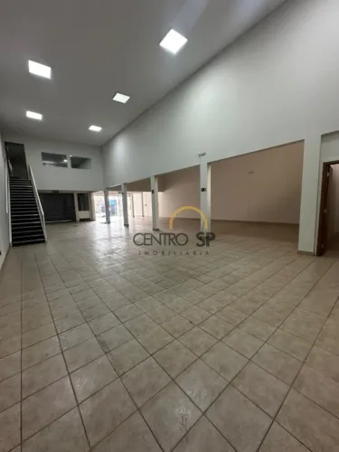 Centro, Loja para aluguel com 360 m²