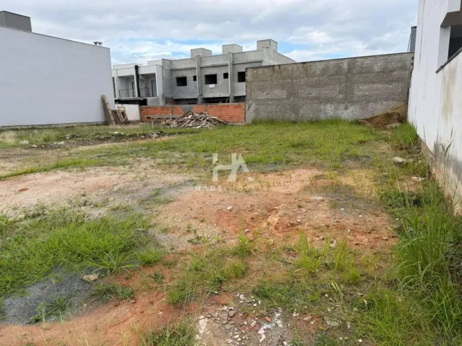 Terreno à venda no bairro Três Rios do Norte com área de 338 m² e sem dormitórios.
