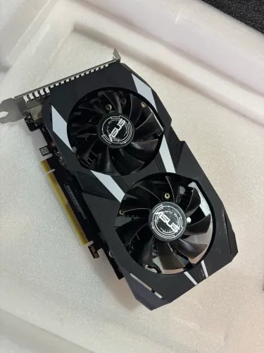 Asus Rtx 3050 6gb com caixa
