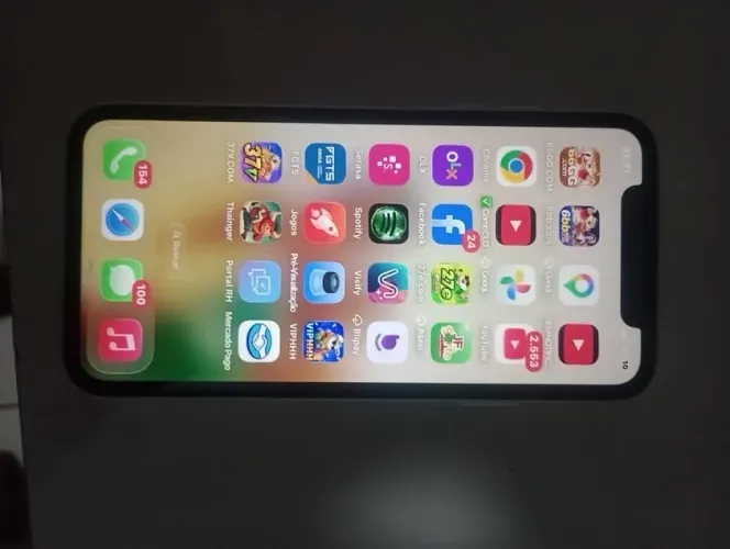 iPhone 11
