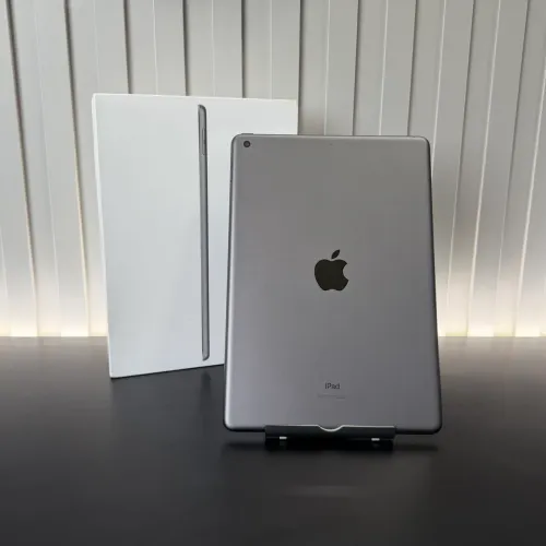 iPad 9 256gb Cinza