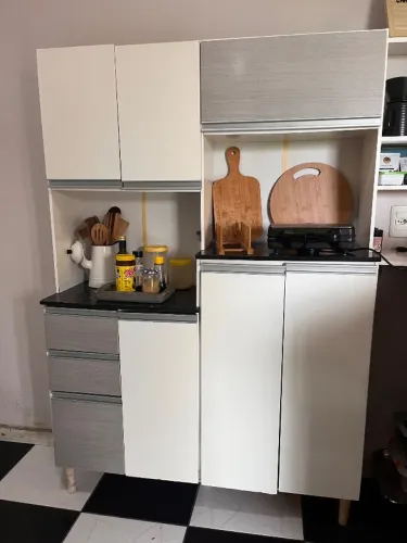 Armário de cozinha usado