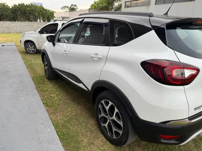 Renault Captur Intense 1.6 16V Flex 5P Aut. 2019