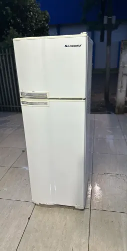 Geladeira degelo seco duplex de 360 litros