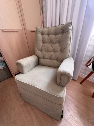 Poltrona amamentação 