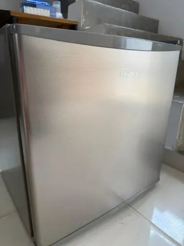 Frigobar Midea 45 Litros Inox 127V - Perfeito Estado (3 anos de uso)
