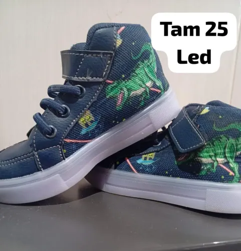 Tênis infantil menino Dino