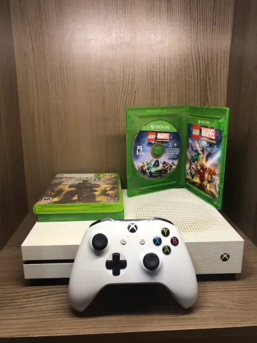 XBOX ONE S 500GB + CONTROLE ORIGINAL | PERFEITO ESTADO