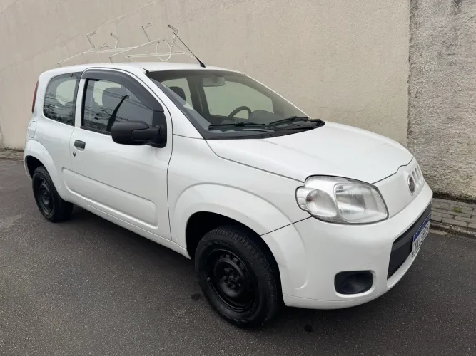 Fiat Uno Vivace Celeb. 1.0 EVO F. Flex 8V 3P 2014