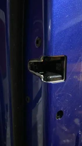 Fechadura Porta Traseira Esquerda Bmw 320 2019/2024