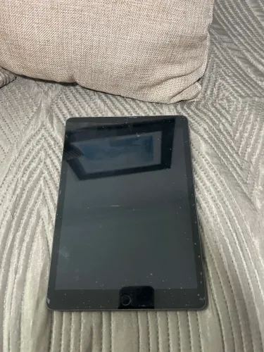 IPAD 9 256GB SEMINOVO