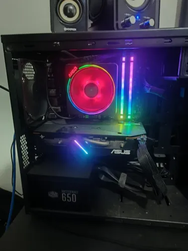PC Gamer Ryzen 7 3700x + 16GB RAM + RX 5500 XT // Roda TUDO