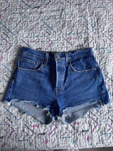 Short jeans Levis