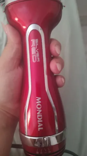 Escova modeladora e secadora Mondial