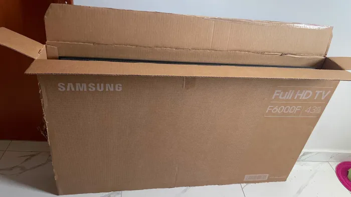 TV SAMSUNG 43? FULL HD - NOVA NA CAIXA