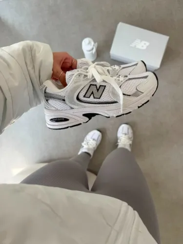 Tenis New Balance 530 branco 