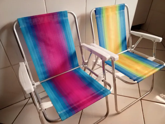 Vendo 2 cadeiras de praia Marca MOR, nunca usadas