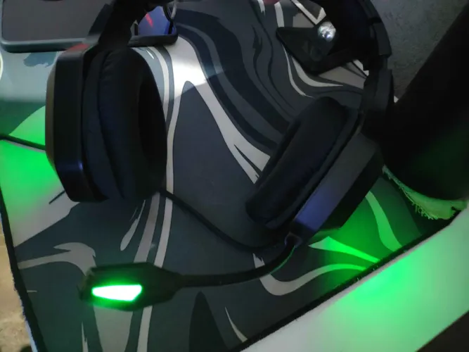 Headset ELG Revenge