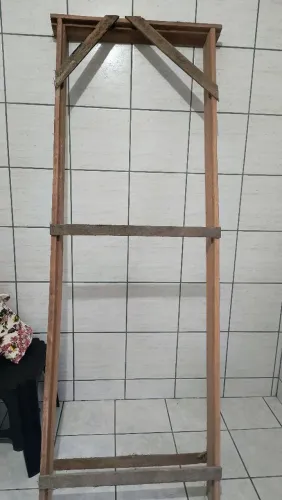 Forra de porta de 70 centímetros nova.