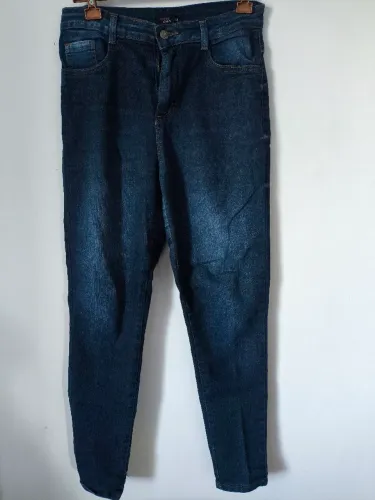 Calça jeans masculina Marisa 