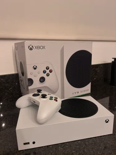 Xbox Series S 512GB + Controle Original + Caixa - Excelente Estado