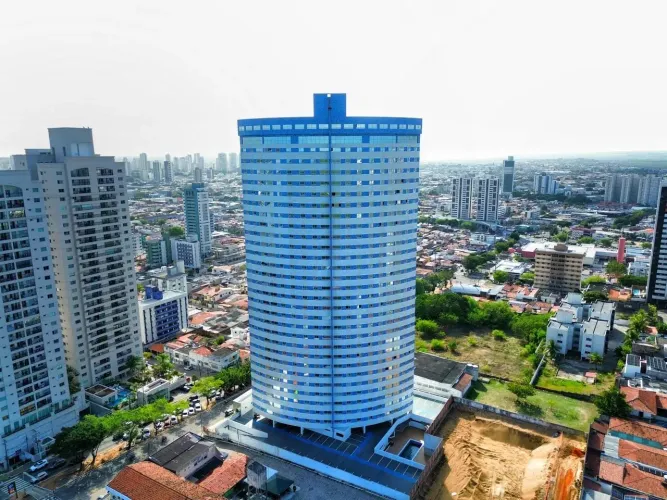 COBERTURA À VENDA NO COSMOPOLITAN - TIROL - NATAL/RN