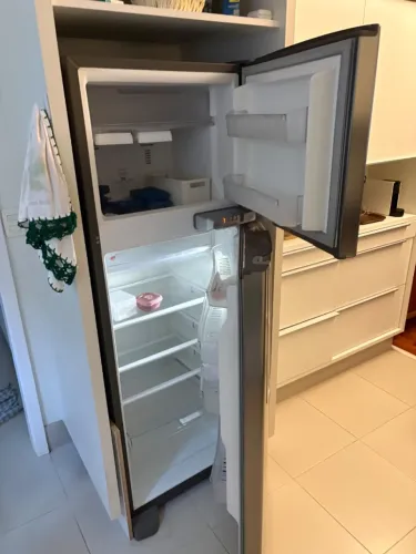 Vendo geladeira Frost Free - Clean