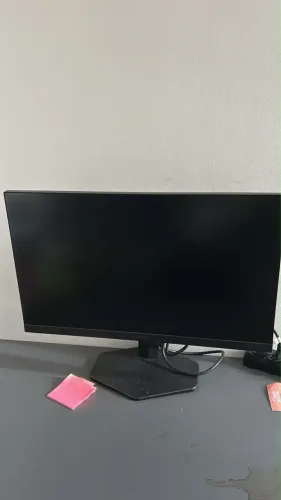 Monitor AOC 180hz 24 PLG 0,5 MS