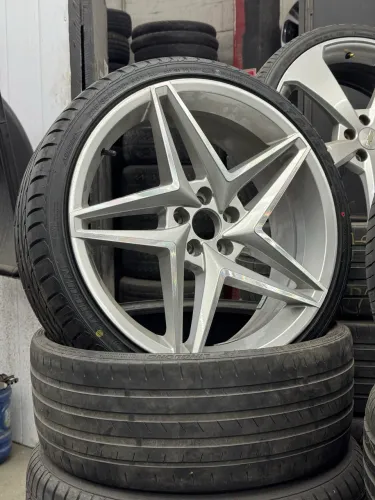 RODAS ARO20? c PNEUS NOVOS