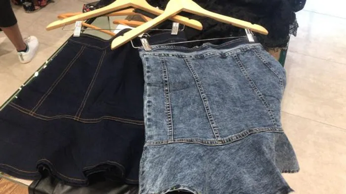 Saia jeans peplum nova G