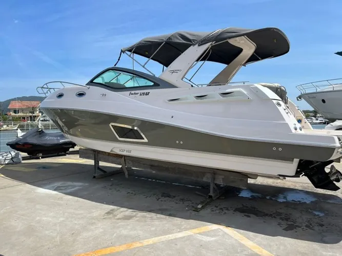 Focker 320 GT- 2014 x2 Mercruiser QSD 170 HP ñ Phantom Cimitarra Armada Triton Real Nx