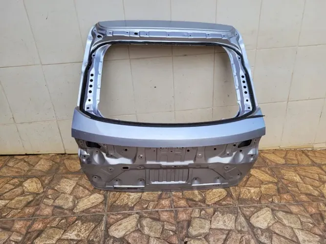 Tampa traseira HRV / HR-V 2023/2024/2025
