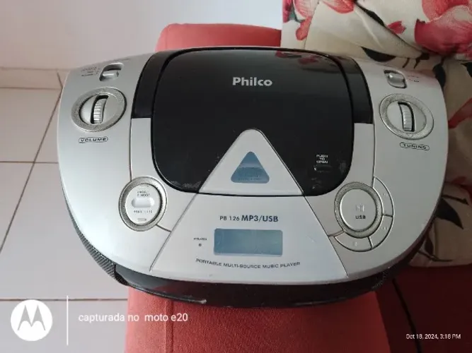 Micro system Philco PB 126 MP3/USB COM DEFEITO