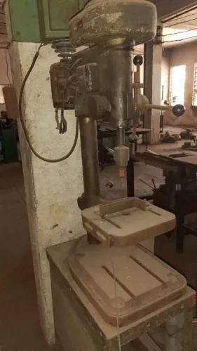 Furadeira de Bancada Industrial -  Usada em Ótimo Estado!