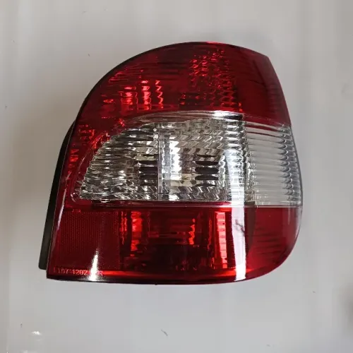 Renault Scenic 2005 - Lanterna traseira dir.