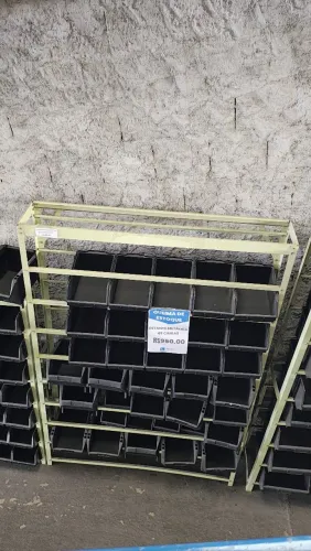 Estante metálica 45 caixas