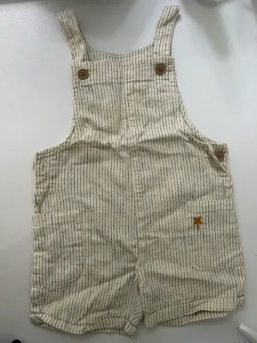 Jardineira Infantil com Bolsos Zara