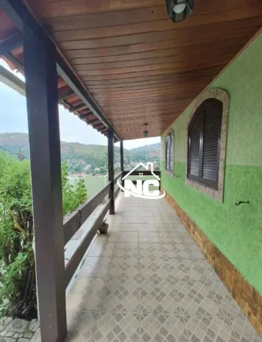 Casa de vila em São Francisco de 3 Quartos, à Venda com 144m2 em São Francisco