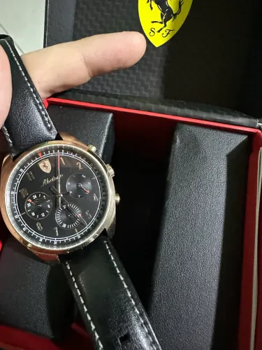 Relógio ferrari original vivara promoção 